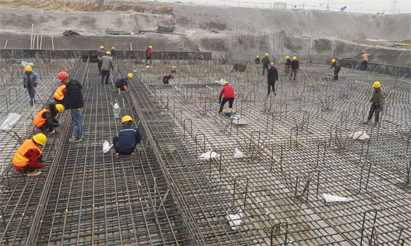 土石方基礎施工